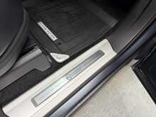Range Rover 5.0 P565 V8 SV Autobiography Dynamic