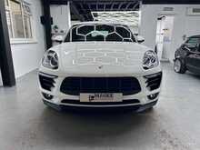 Porsche Macan 2.0T SUV 5dr Petrol PDK 4WD Euro 6 (s/s) (252 ps) 