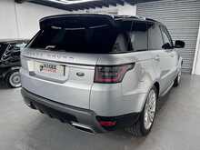 Land Rover Range Rover Sport 3.0 D300 MHEV HSE SUV 5dr Diesel Auto 4WD Euro 6 (s/s) (300 ps) 
