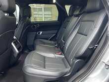 Land Rover Range Rover Sport 3.0 D300 MHEV HSE SUV 5dr Diesel Auto 4WD Euro 6 (s/s) (300 ps) 