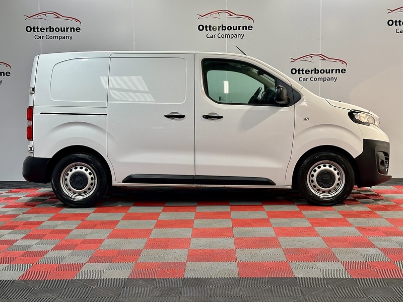 Peugeot Expert BlueHDi 1000 Professional - U1014