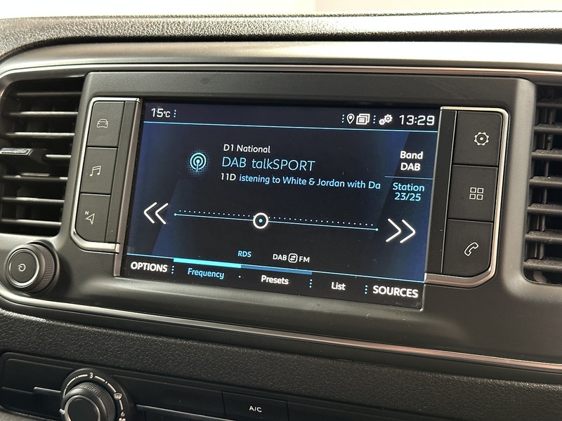 Peugeot Expert BlueHDi 1000 Professional - U1014