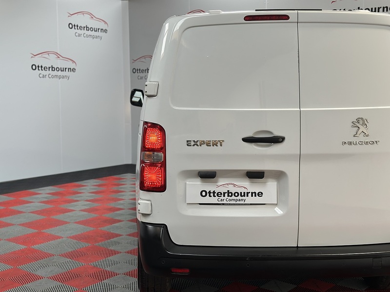 Peugeot Expert BlueHDi 1000 Professional - U1014