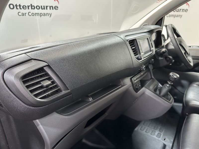 Peugeot Expert BlueHDi 1000 Professional - U1014