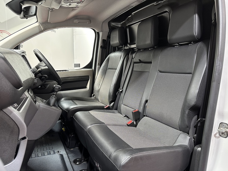 Peugeot Expert BlueHDi 1000 Professional - U1014