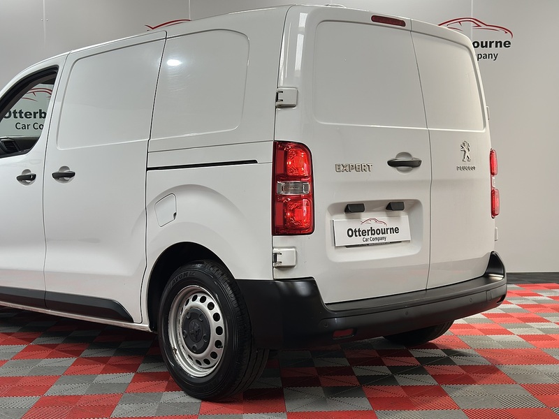 Peugeot Expert BlueHDi 1000 Professional - U1014