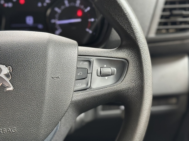 Peugeot Expert BlueHDi 1000 Professional - U1084