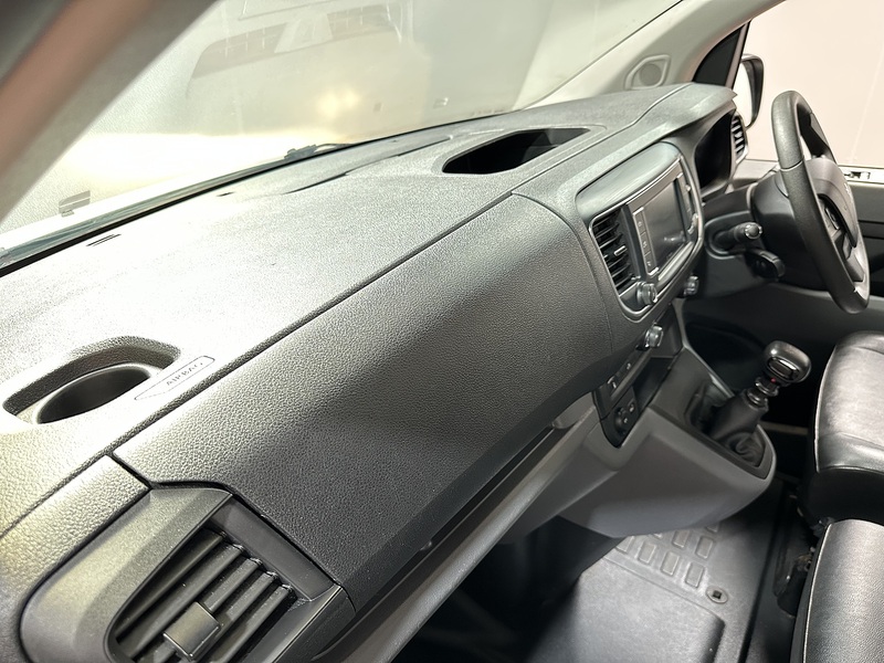 Peugeot Expert BlueHDi 1000 Professional - U1084