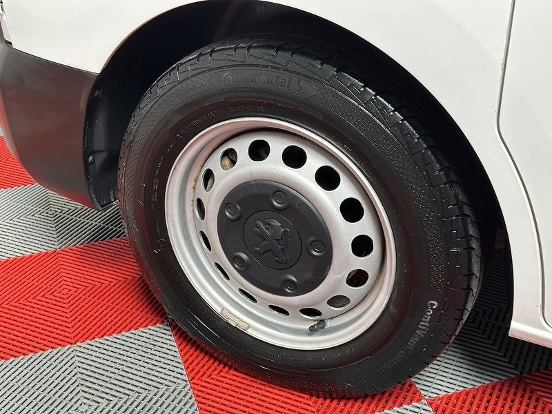 Peugeot Expert BlueHDi 1000 Professional - U1084