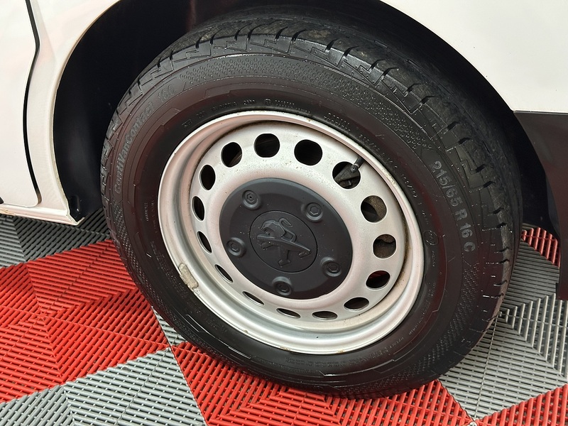 Peugeot Expert BlueHDi 1000 Professional - U1084