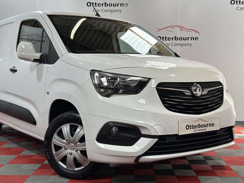 Vauxhall Combo Turbo D 2300 Sportive - U1146
