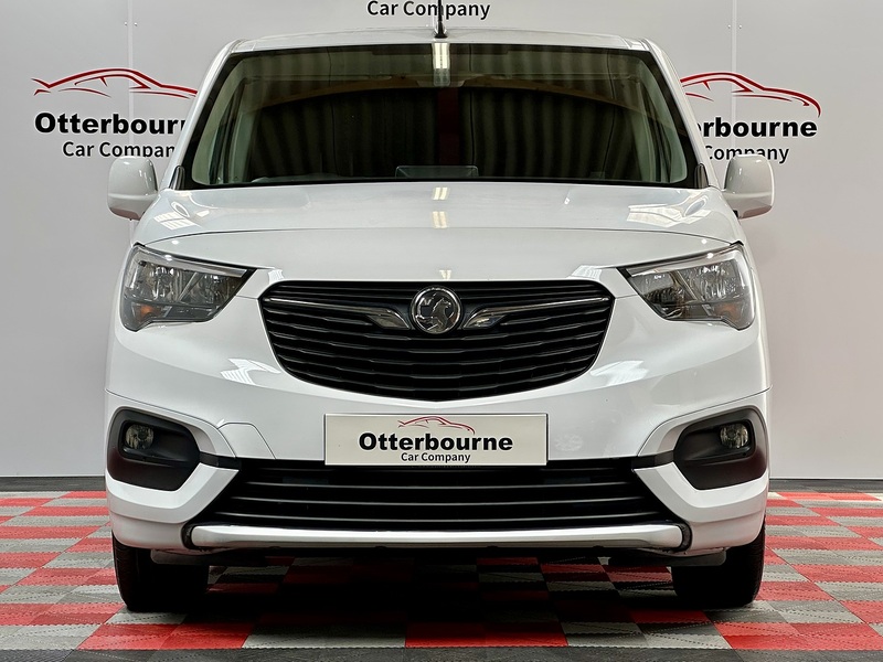 Vauxhall Combo Turbo D 2300 Sportive - U1146