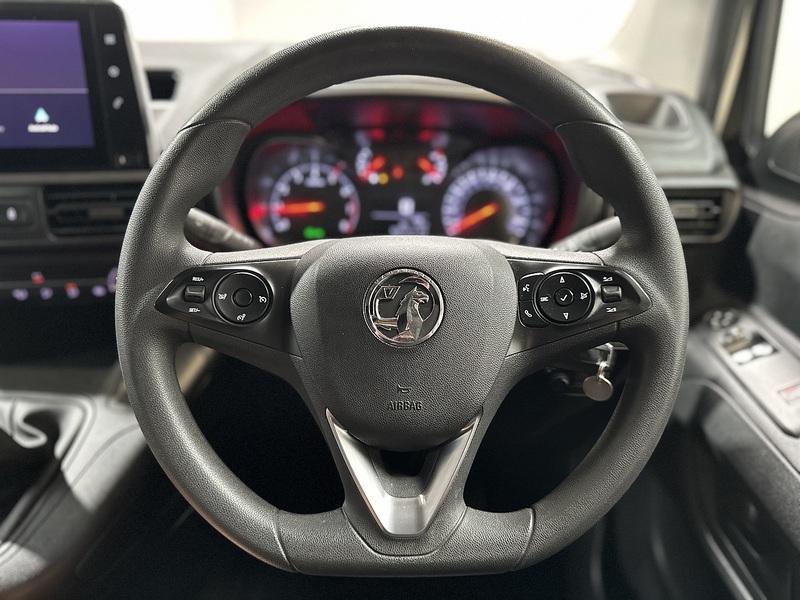 Vauxhall Combo Turbo D 2300 Sportive - U1146