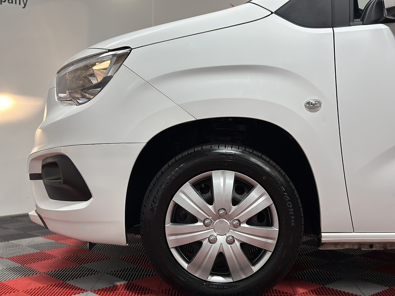 Vauxhall Combo Turbo D 2300 Sportive - U1146