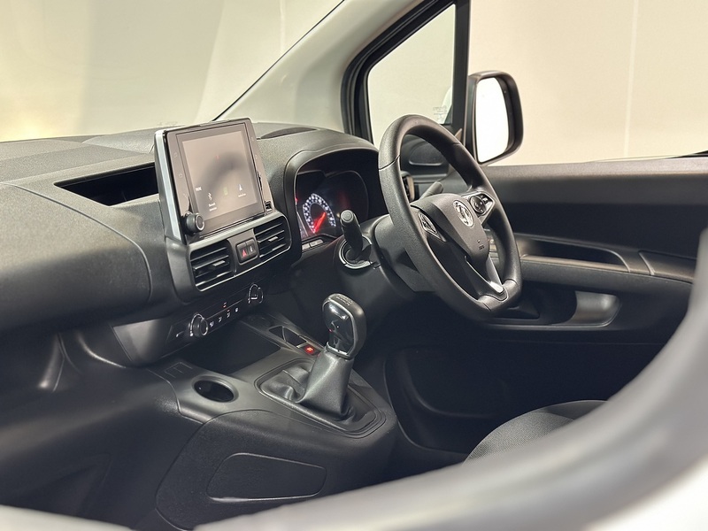 Vauxhall Combo Turbo D 2300 Sportive - U1146