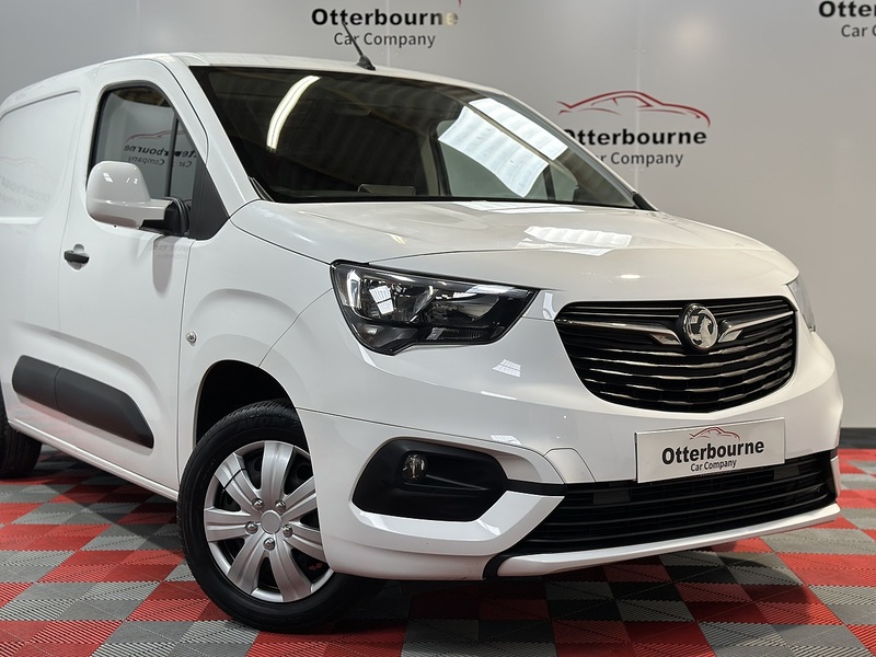 Vauxhall Combo Turbo D 2300 Sportive - U1147