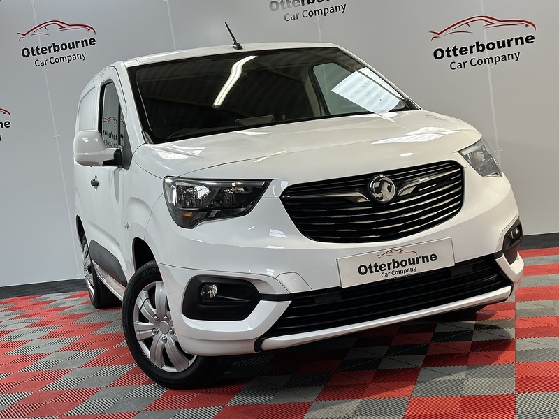 Vauxhall Combo Turbo D 2300 Sportive - U1147