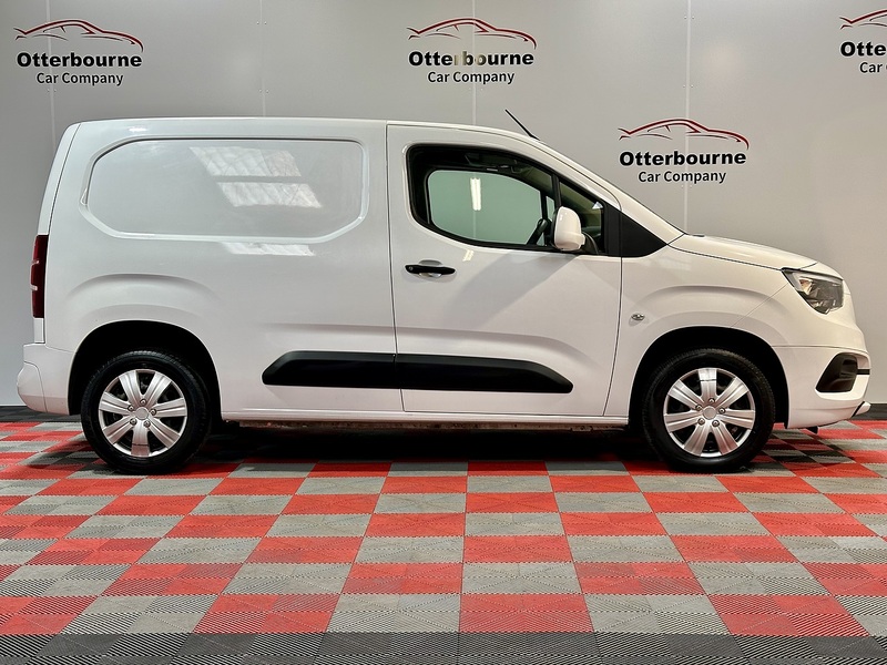 Vauxhall Combo Turbo D 2300 Sportive - U1147