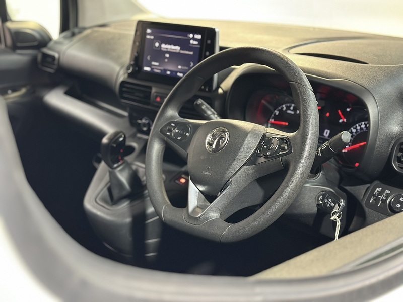 Vauxhall Combo Turbo D 2300 Sportive - U1147