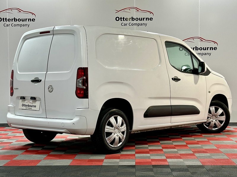 Vauxhall Combo Turbo D 2300 Sportive - U1147