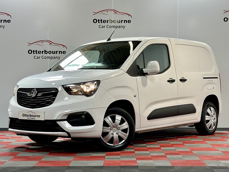 Vauxhall Combo Turbo D 2300 Sportive - U1147