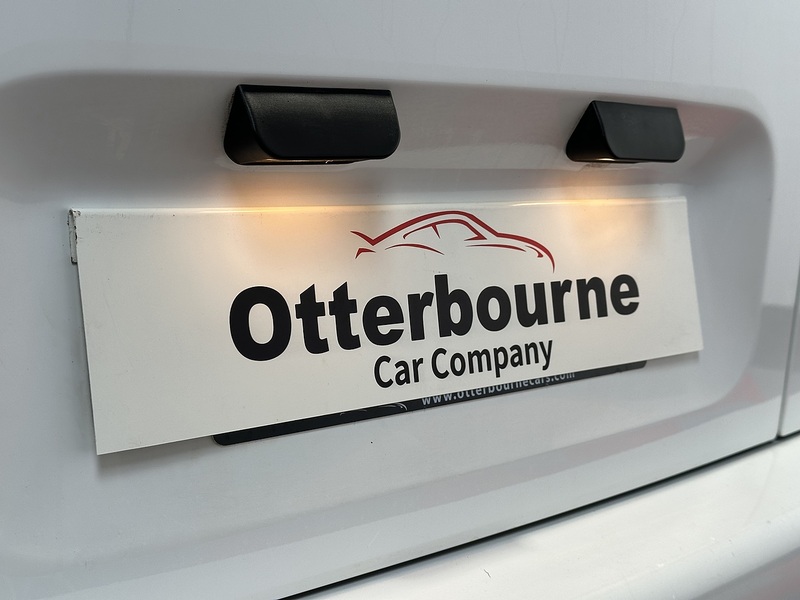 Vauxhall Combo Turbo D 2300 Sportive - U1147