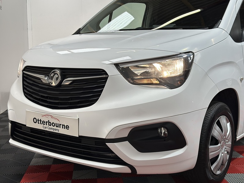 Vauxhall Combo Turbo D 2300 Sportive - U1147