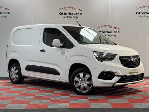 Vauxhall Combo 1.5 Turbo D 2300 Sportive Panel Van 4dr Diesel Manual L1 H1 Euro 6 (100 ps)