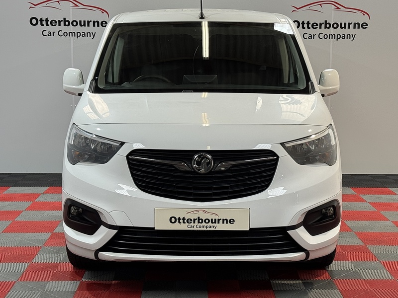 Vauxhall Combo Turbo D 2300 Sportive - U1149