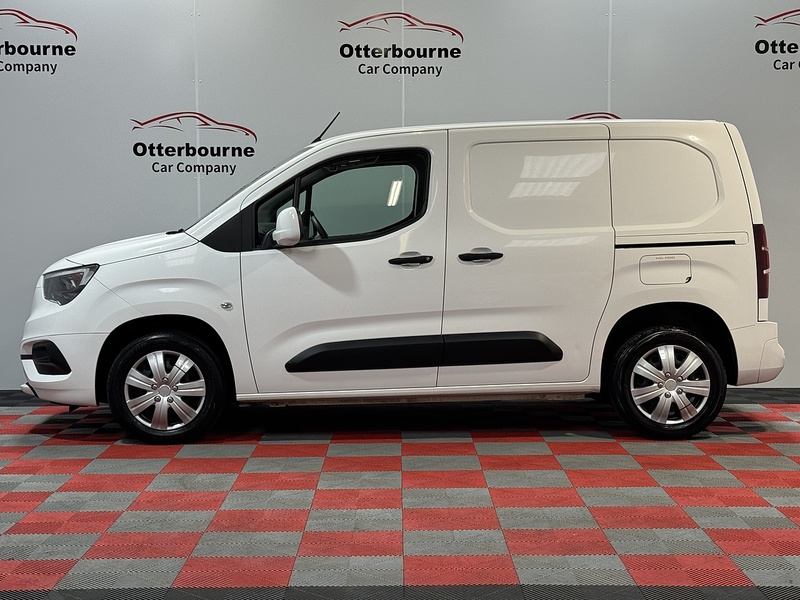 Vauxhall Combo Turbo D 2300 Sportive - U1149