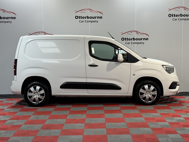 Vauxhall Combo Turbo D 2300 Sportive - U1149