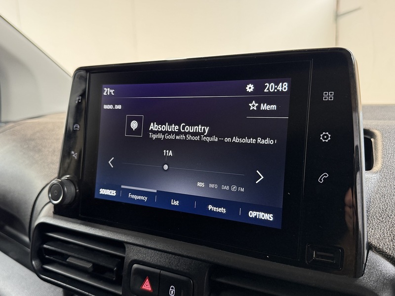 Vauxhall Combo Turbo D 2300 Sportive - U1149