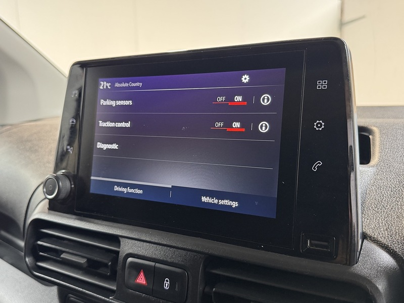 Vauxhall Combo Turbo D 2300 Sportive - U1149