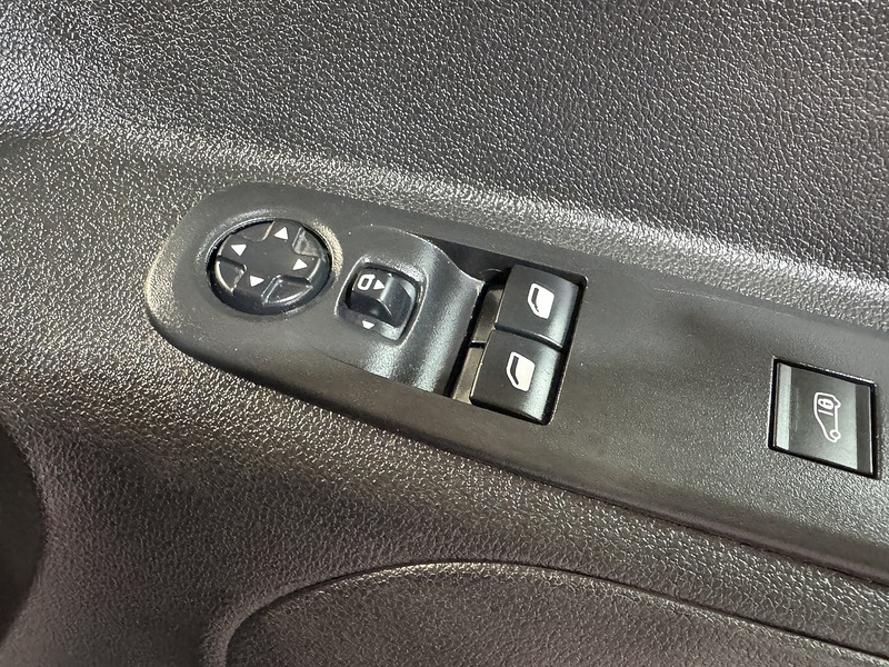 Vauxhall Combo Turbo D 2300 Sportive - U1149