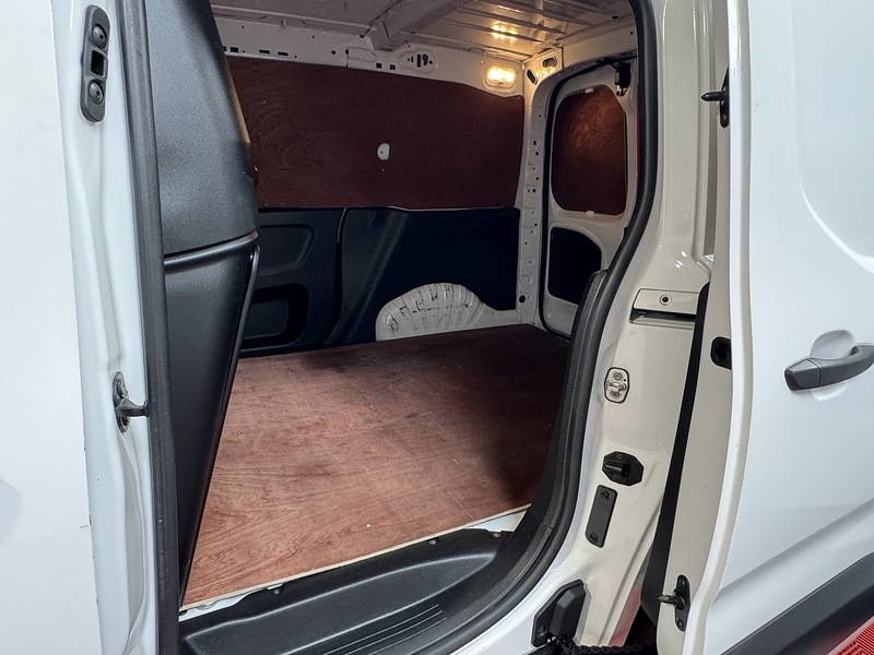 Vauxhall Combo Turbo D 2300 Sportive - U1149