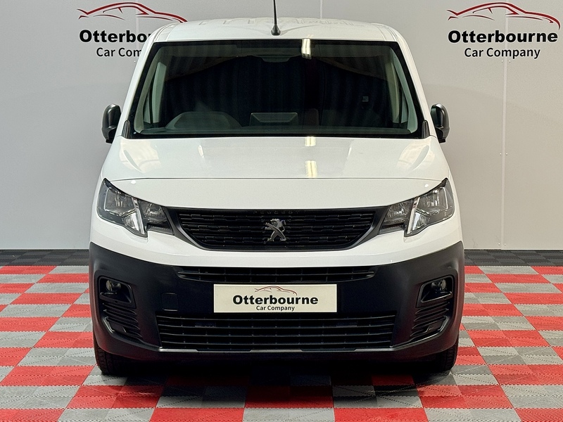 Peugeot Partner BlueHDi 1000 Professional - U1150