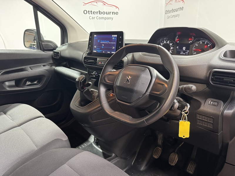 Peugeot Partner BlueHDi 1000 Professional - U1150