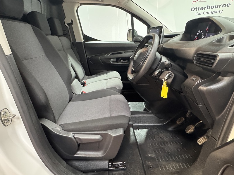 Peugeot Partner BlueHDi 1000 Professional - U1150