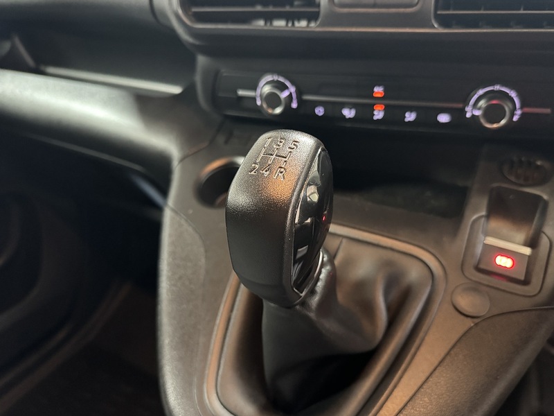 Peugeot Partner BlueHDi 1000 Professional - U1150