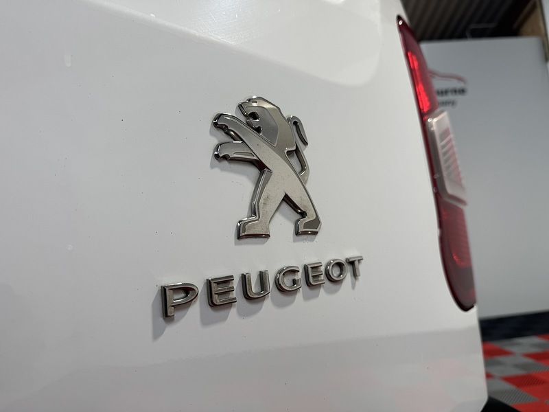 Peugeot Partner BlueHDi 1000 Professional - U1150