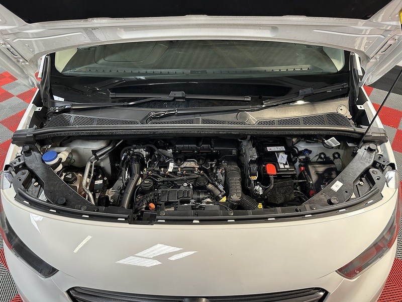 Vauxhall Combo Turbo D 2300 Sportive - U1152