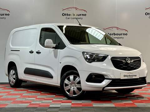 Vauxhall Combo 1.5 Turbo D 2300 Sportive Panel Van 4dr Diesel Manual L1 H1 Euro 6 (100 ps)