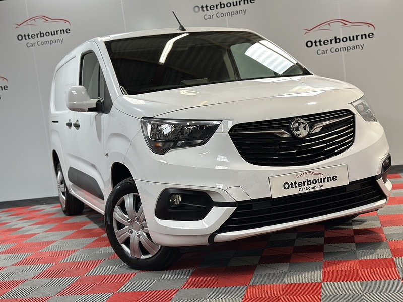 Vauxhall Combo Turbo D 2300 Sportive - U1152
