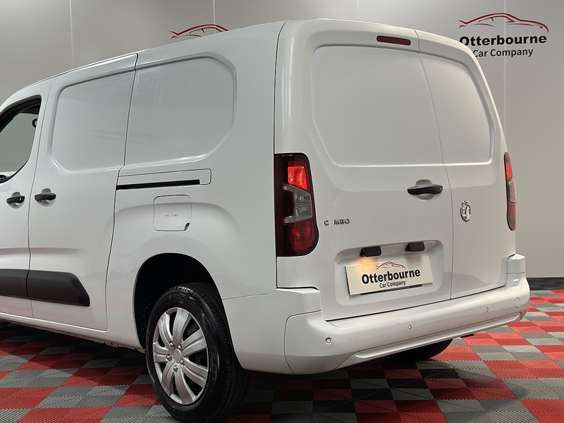 Vauxhall Combo Turbo D 2300 Sportive - U1152