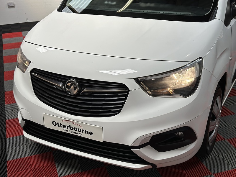 Vauxhall Combo Turbo D 2300 Sportive - U1152