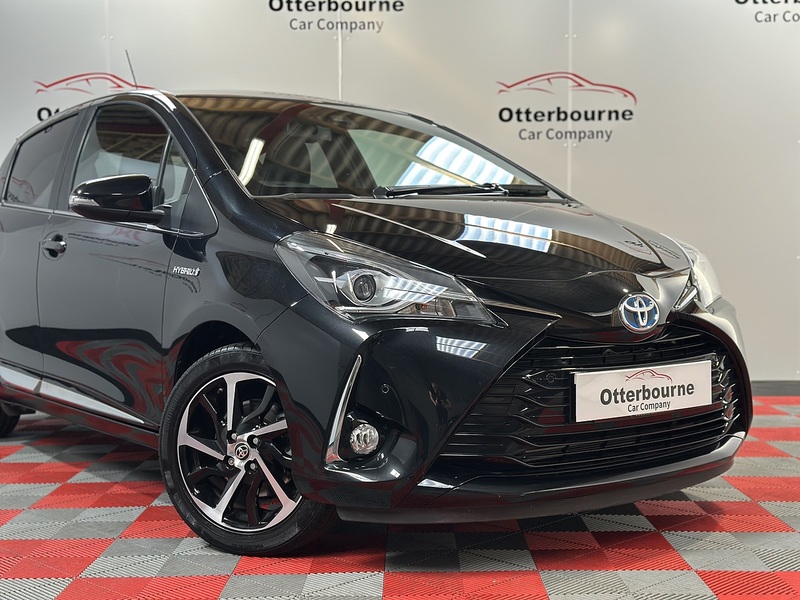 Toyota Yaris VVT-h Excel - U1165