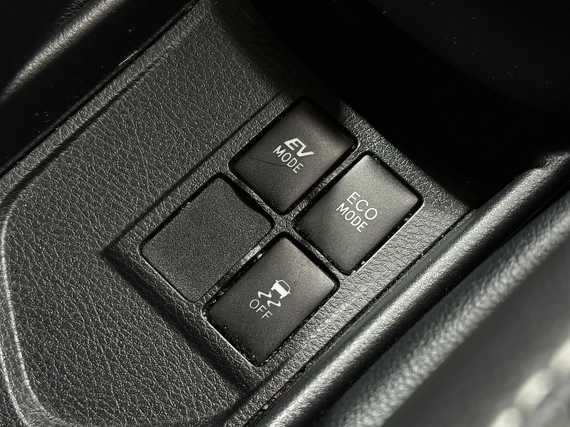 Toyota Yaris VVT-h Excel - U1165