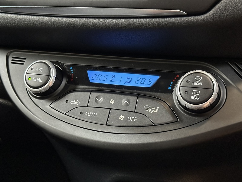 Toyota Yaris VVT-h Excel - U1165