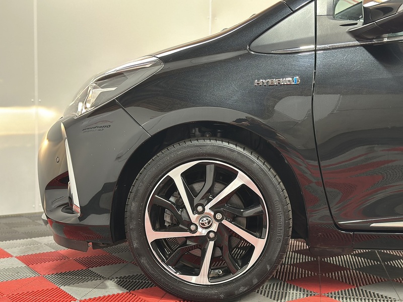 Toyota Yaris VVT-h Excel - U1165