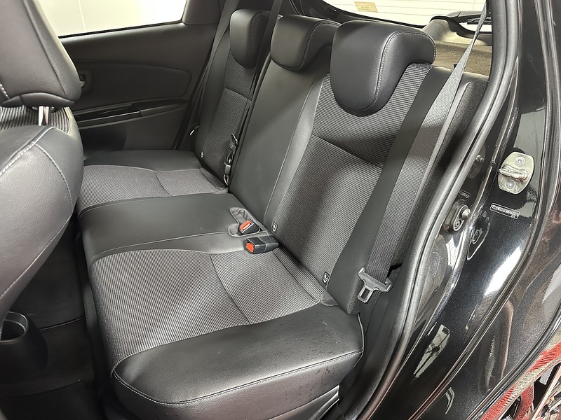 Toyota Yaris VVT-h Excel - U1165